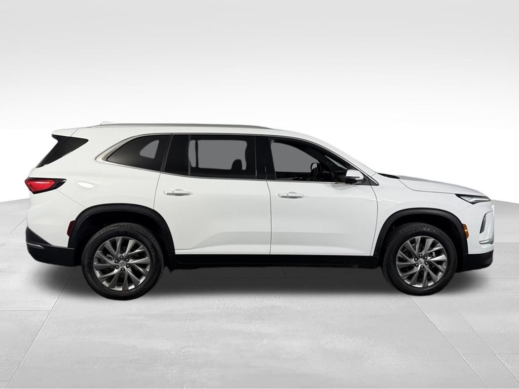 Used 2025 Summit White Buick Preferred image 6