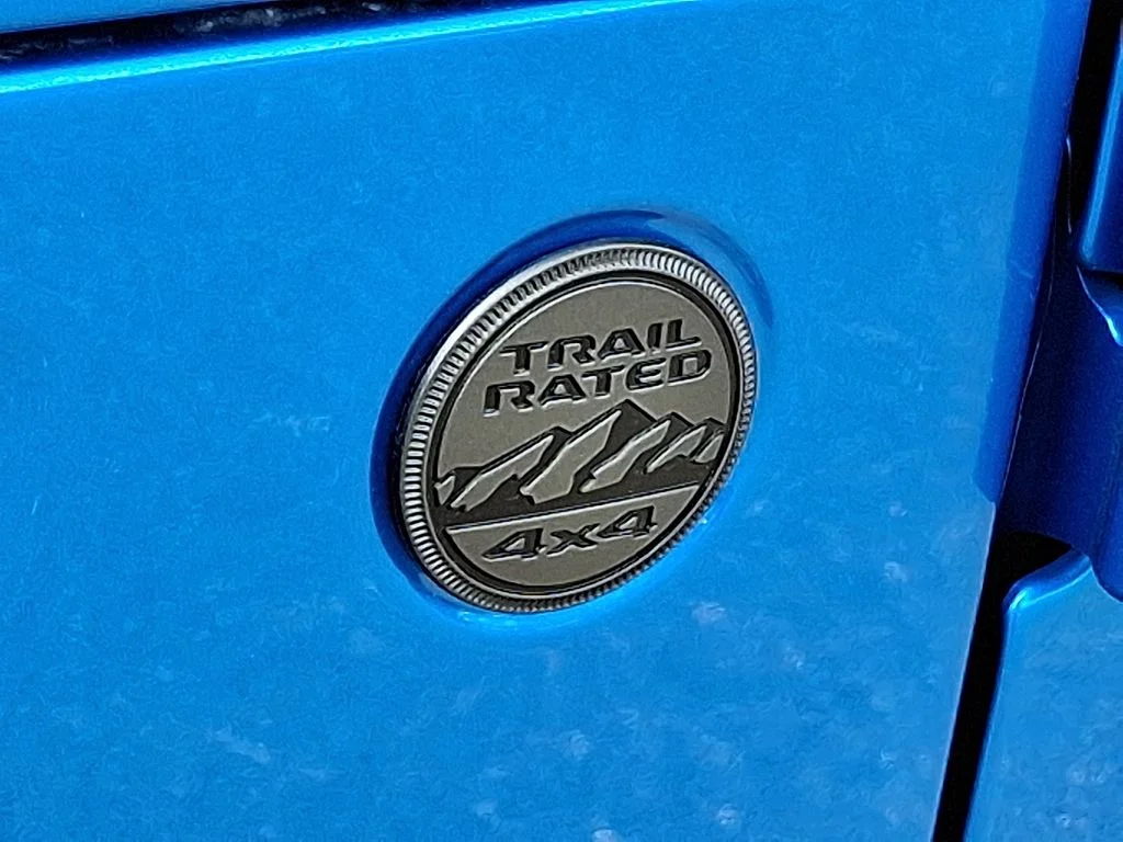 New 2026 Hydro Blue Pearl-Coat Exterior Paint Jeep Sport S image 21