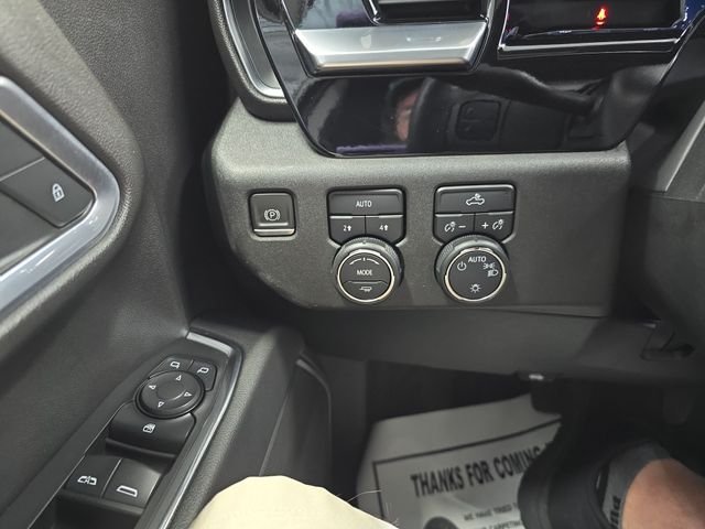 Used 2022 Black Chevrolet LT image 20