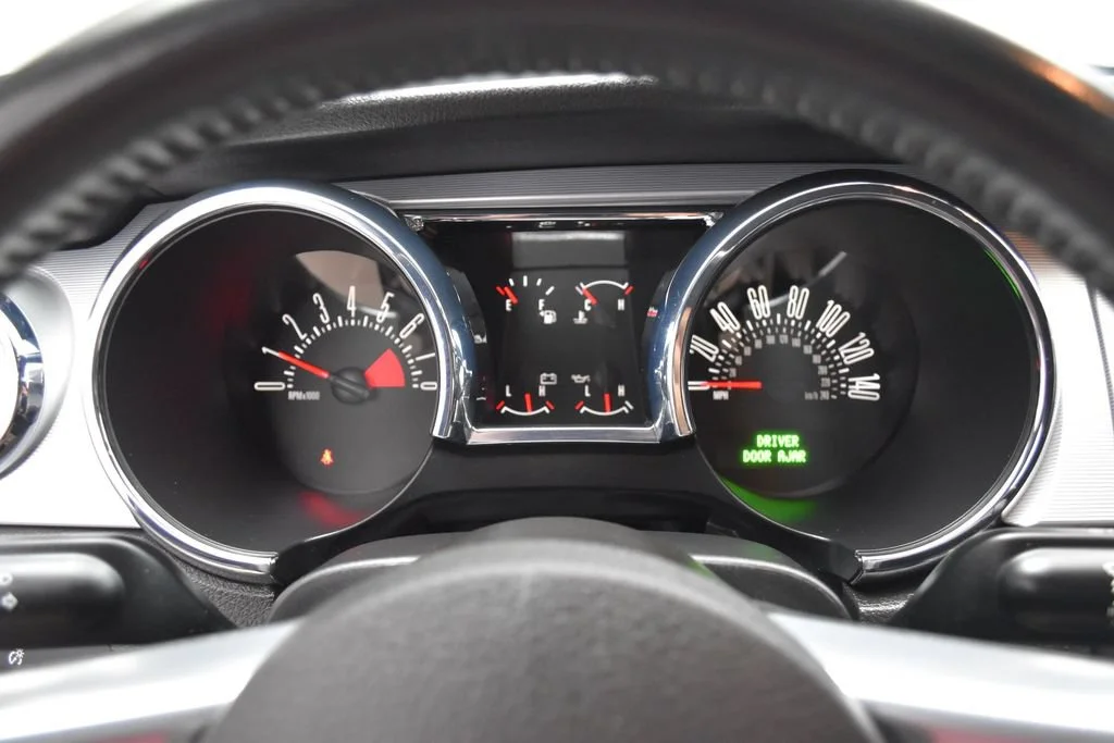 Used 2008 Gray Ford GT Deluxe image 11