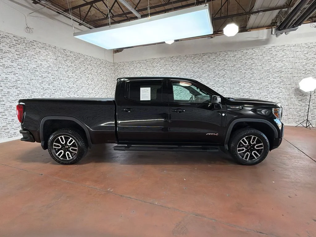 Used 2019 Black GMC AT4 image 8