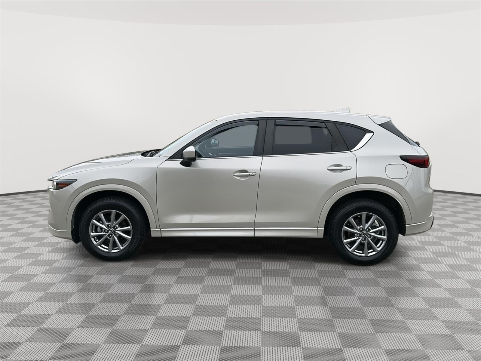 Used 2024 Platinum Quartz Metallic Mazda 2.5 S Preferred Package image 8