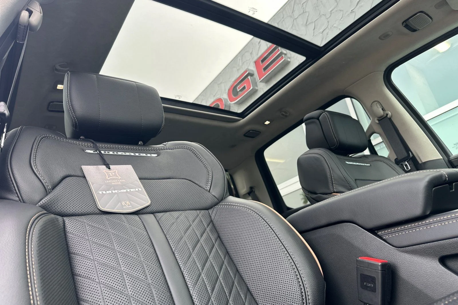 2026 RAM 1500 Tungsten - Photo 12