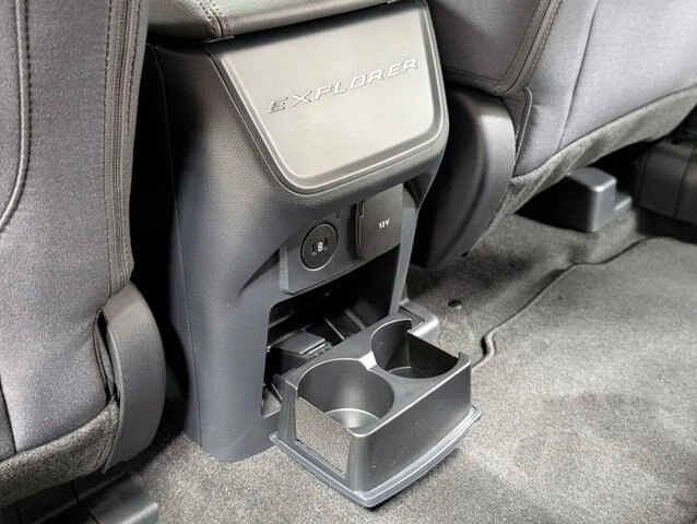 New 2026 Space White Metallic Ford Active image 45