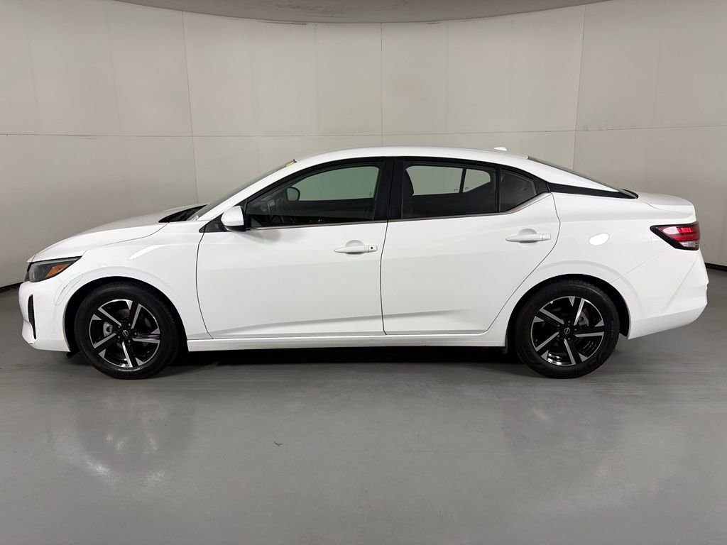 Used 2024 White Nissan SV image 5