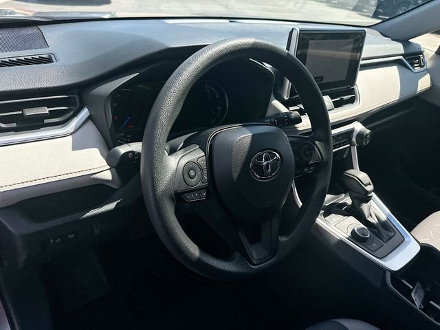 Used 2025 Silver Toyota XLE image 9