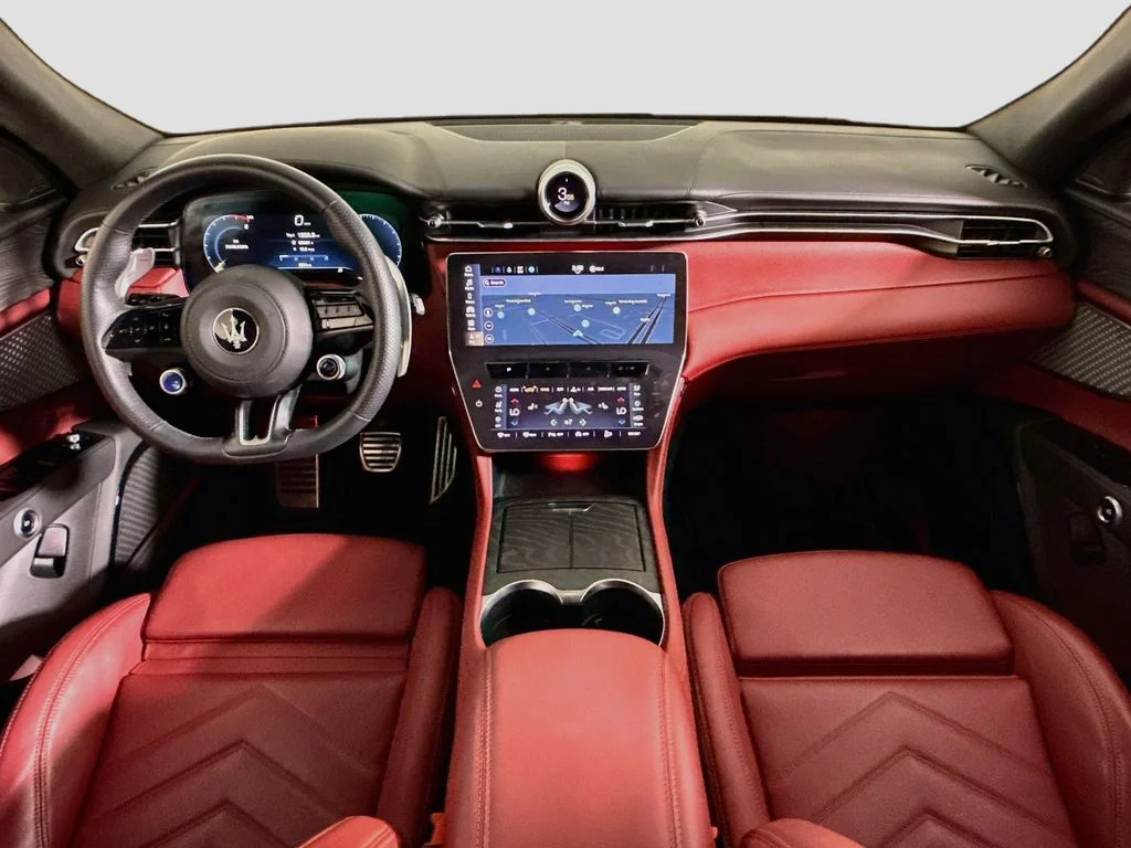 Used 2026 Bianco Maserati Modena image 9