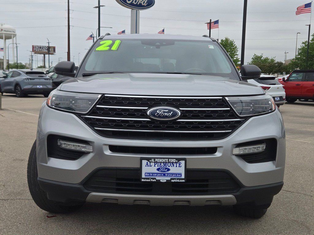 Used 2021 Silver Ford XLT image 4