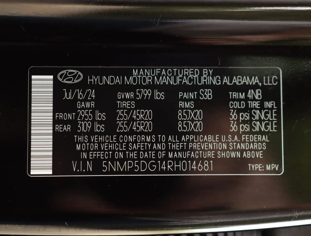 Used 2024 Black Hyundai Calligraphy image 49
