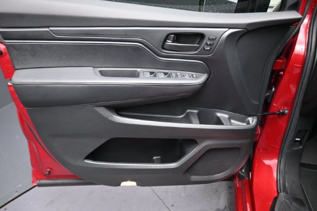 Certified Used 2025 Radiant Red Metallic II Honda SPORT-L image 63