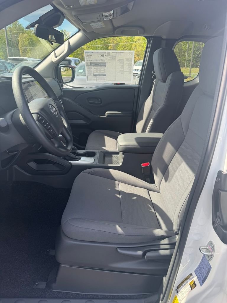 New 2026 Glacier White Nissan King Cab® S image 10