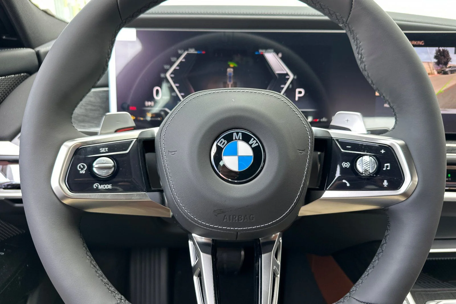 New 2026 Oxide Grey Metallic BMW 760i xDrive image 20
