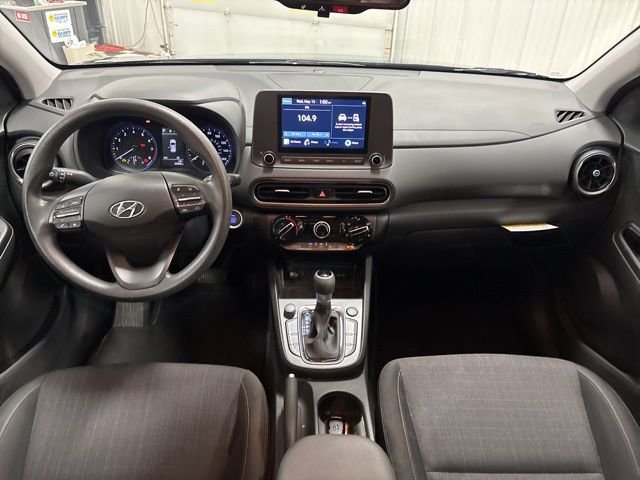 2023 Hyundai Kona SEL - Photo 11