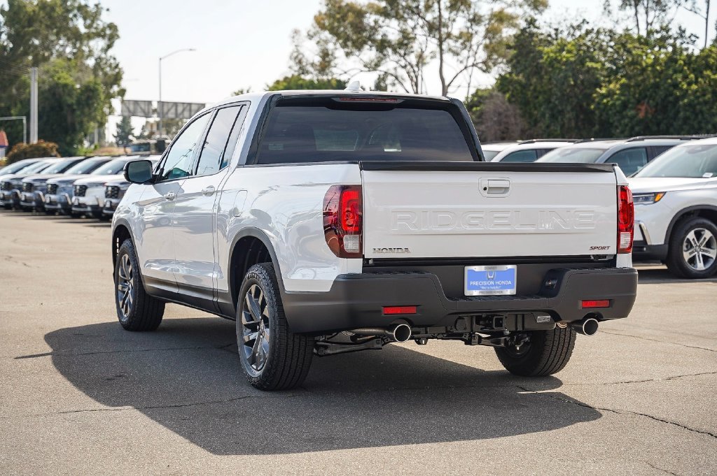 2025 Honda Ridgeline Sport - Photo 7