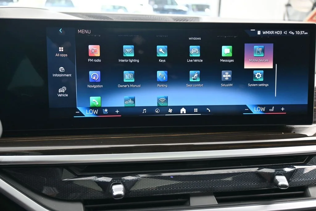 Used 2025 Black Sapphire Metallic BMW xDrive50e image 25