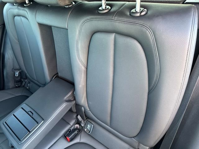 Used 2020  BMW xDrive28i image 12