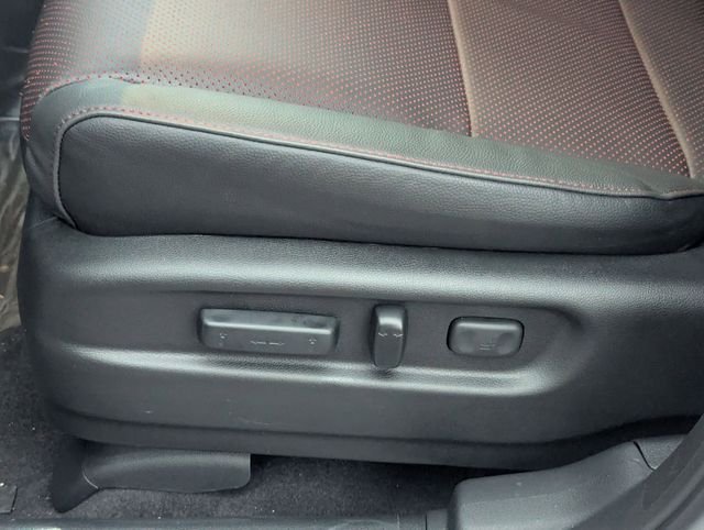 New 2026 Platinum White Pearl Honda Black Edition image 11