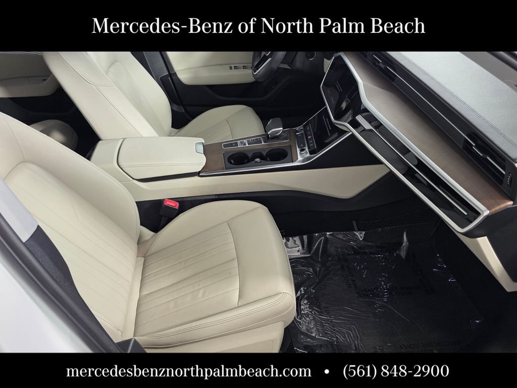 Used 2024  Audi  image 28