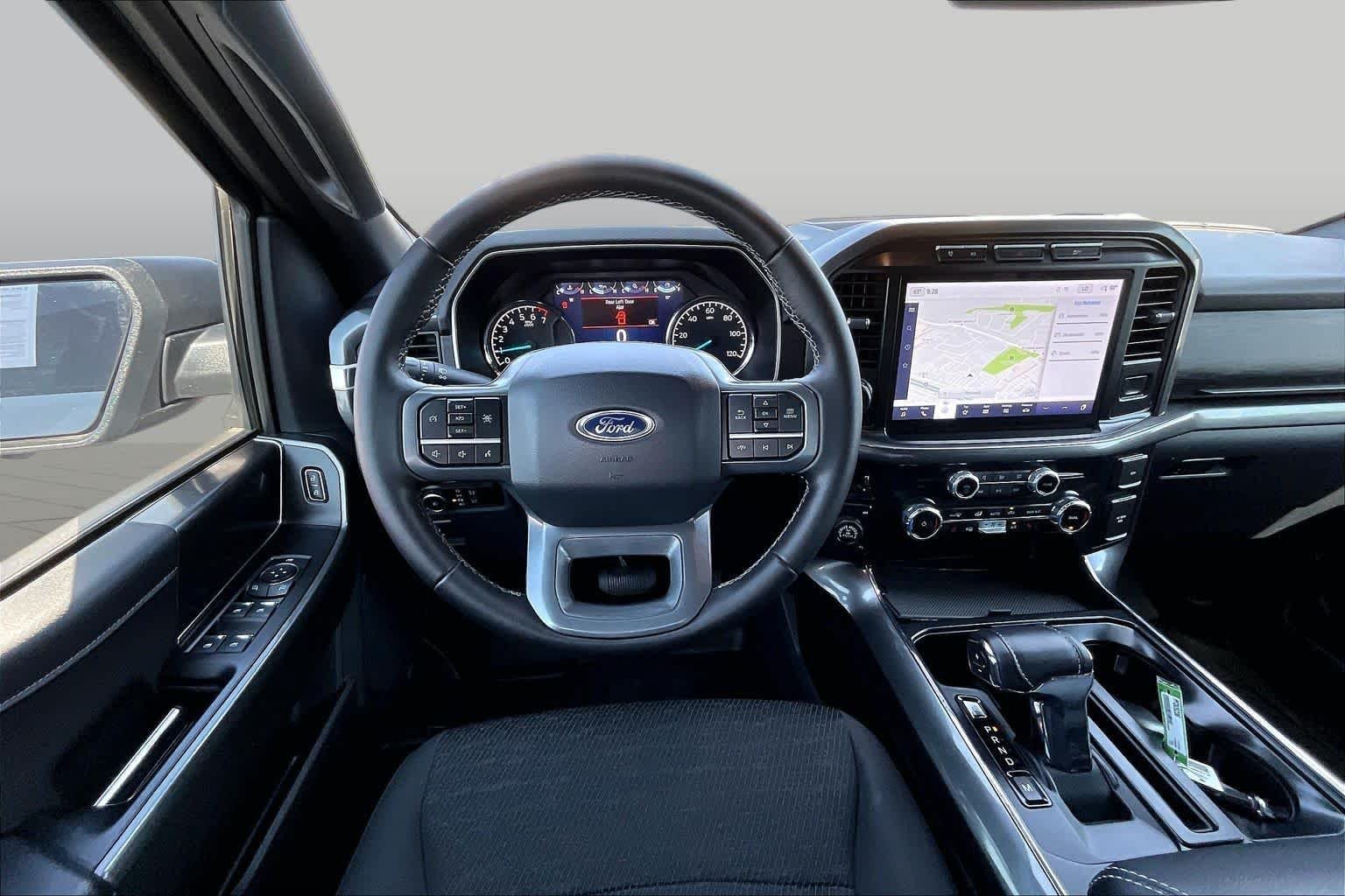 Used 2023 Avalanche Gray Ford XLT image 11