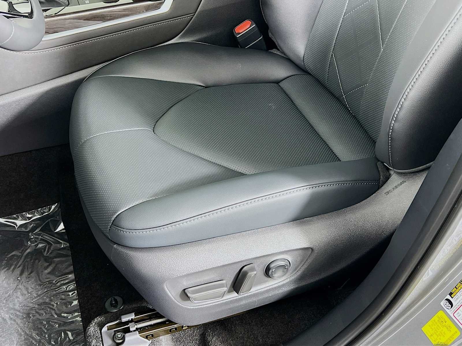 2026 Toyota Highlander — photo 18