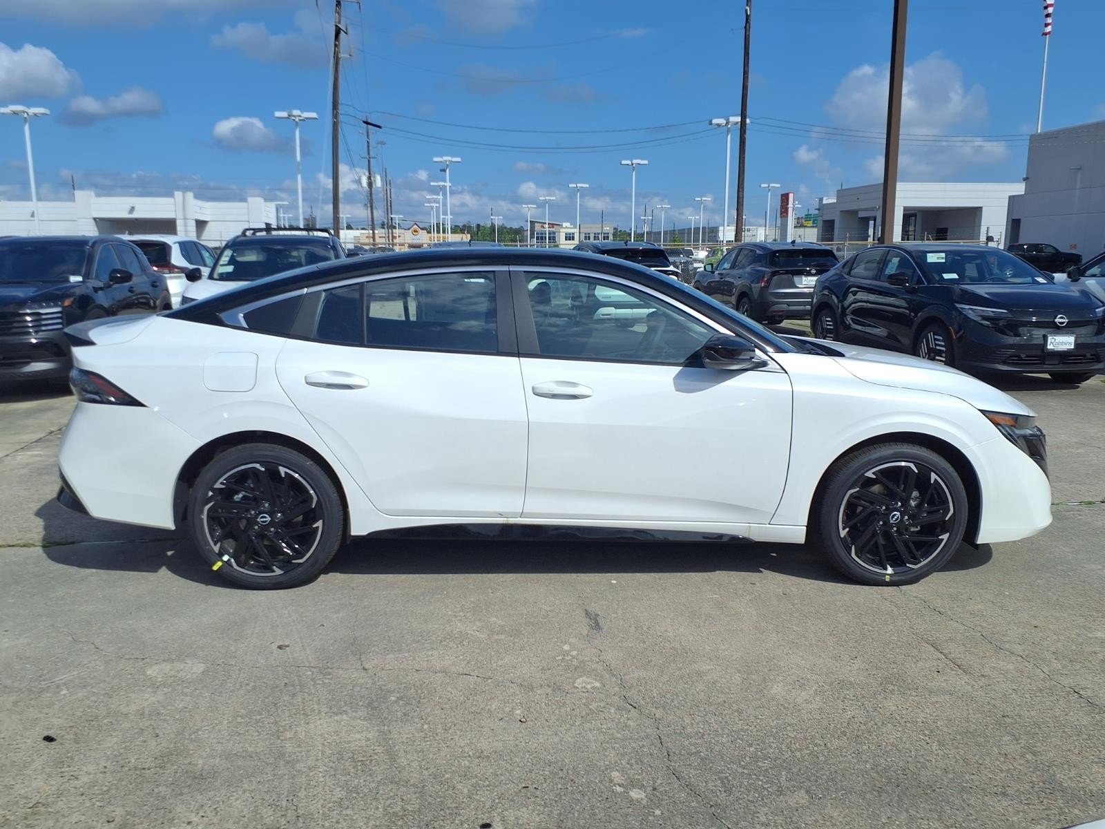 2026 Nissan Sentra SR White at Robbins Nissan