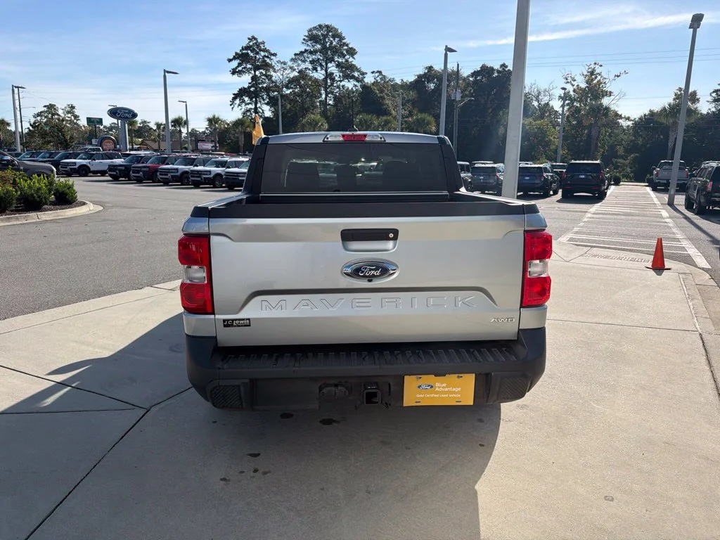 Certified Used 2024 Iconic Silver Metallic Ford XLT image 5