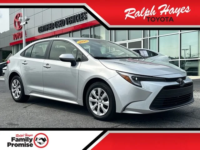 2026 Toyota Corolla LE Hybrid CVT's photo