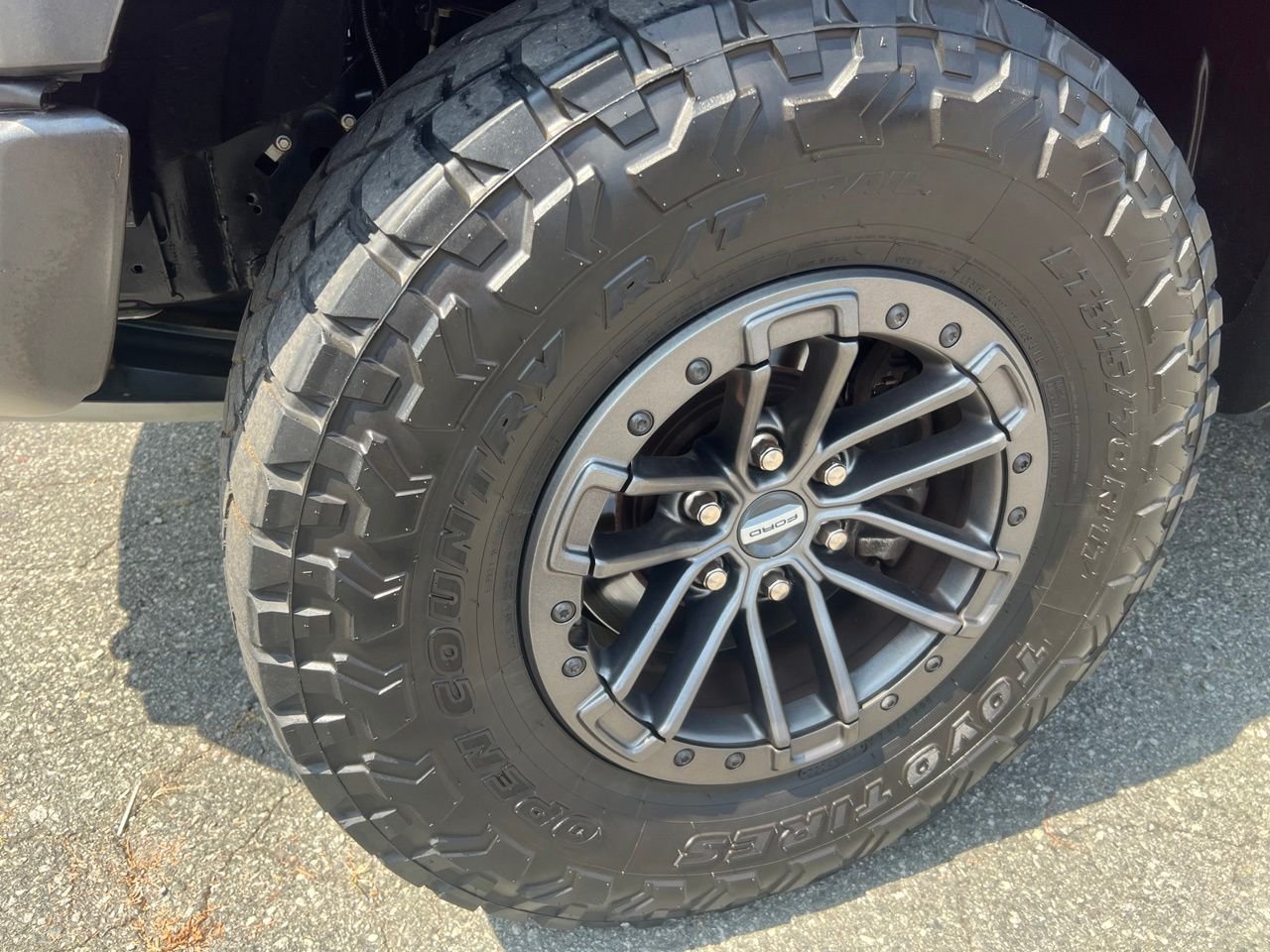 Used 2019 Red Ford Raptor image 10
