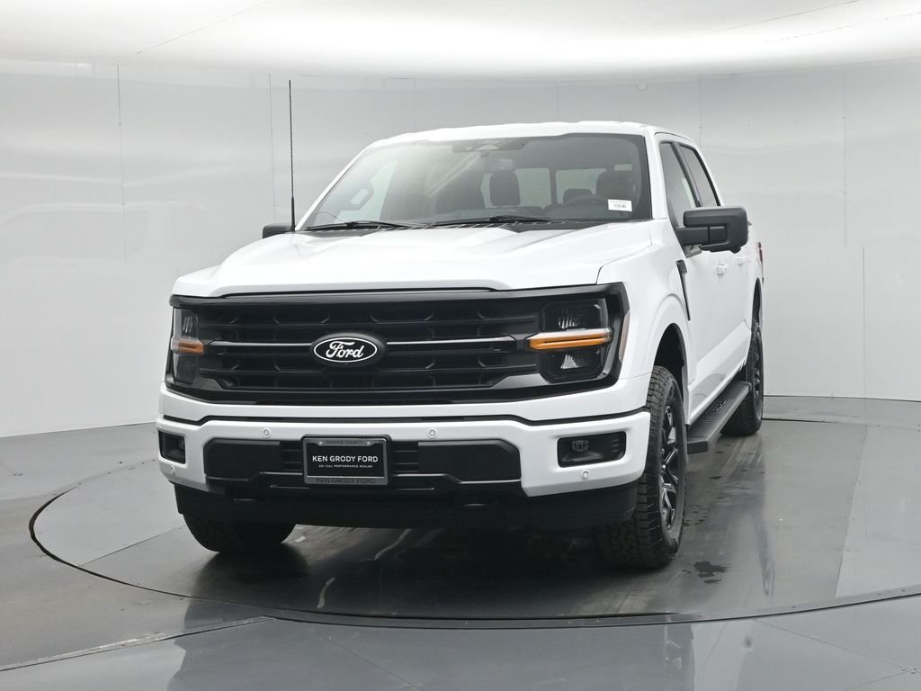 New 2026 Oxford White Ford XLT image 54