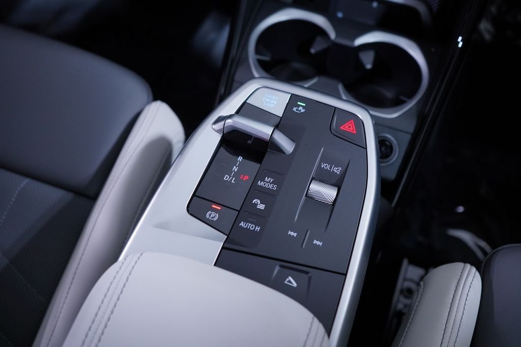 New 2027  BMW xDrive28i image 14