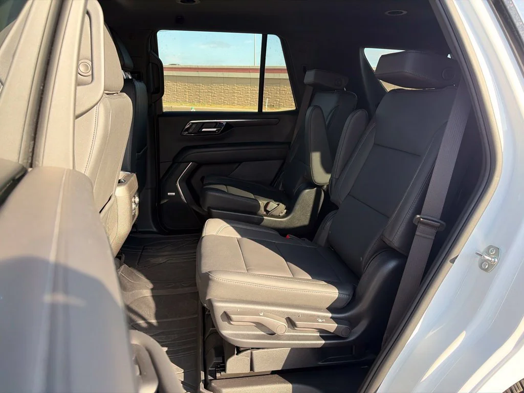 Used 2026 Summit White Chevrolet LT image 20
