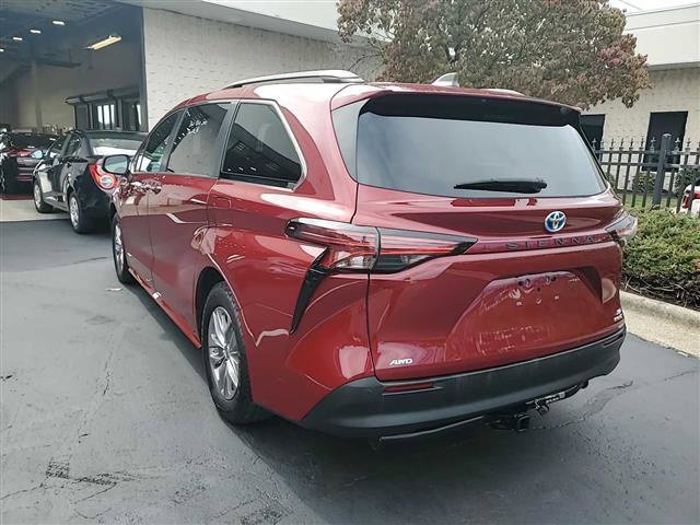 Used 2021 Red Toyota XLE image 16