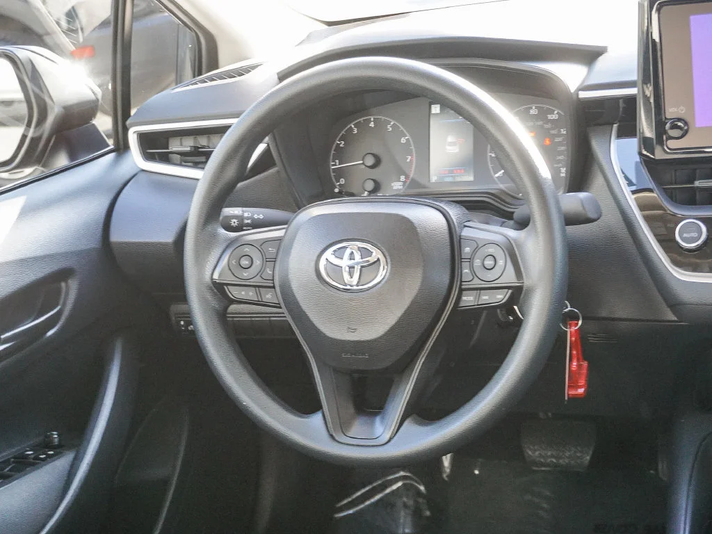 Certified Used 2025  Toyota LE image 16