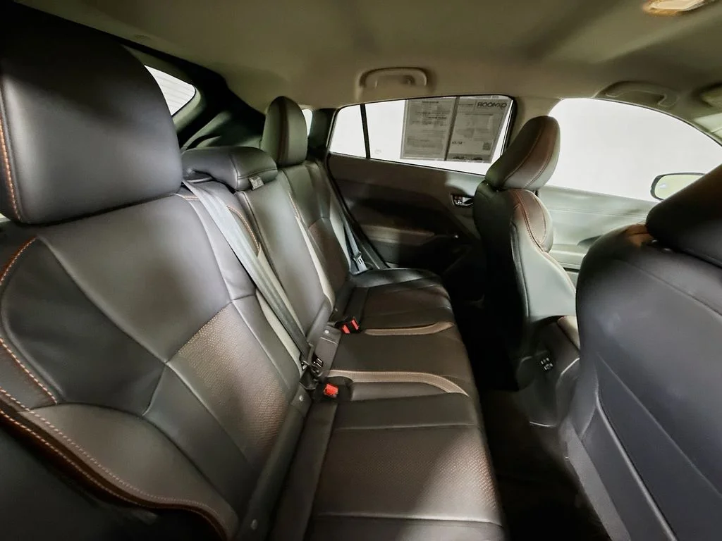 Used 2024 Ice Silver Metallic Subaru Limited image 25