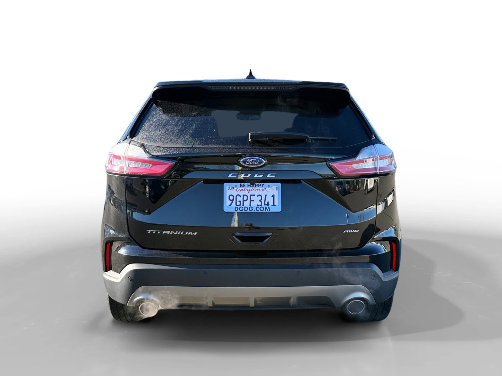 Used 2023 Black Metallic Ford Titanium image 4