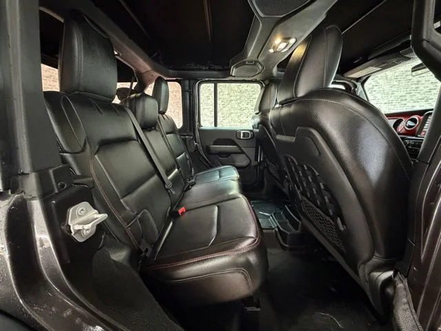 Used 2021 Granite Crystal Metallic Clearcoat Jeep Unlimited Rubicon image 10