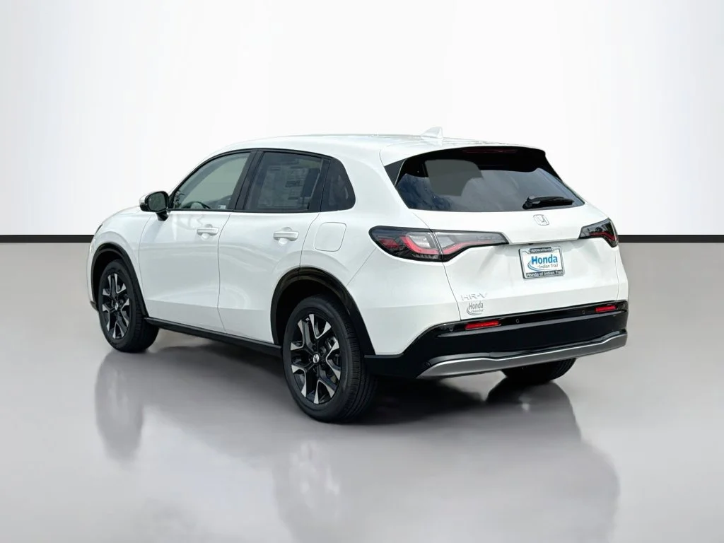 New 2027 Platinum White Pearl Honda EX-L image 5
