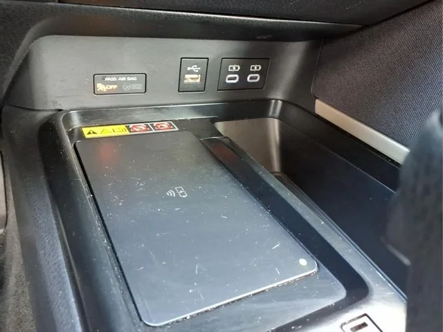 Certified Used 2025 White Toyota LE image 21
