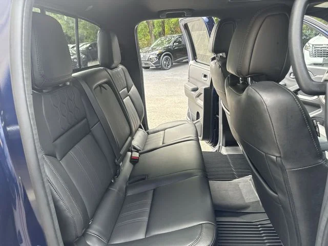 Used 2022 Blue Nissan PRO-4X image 11