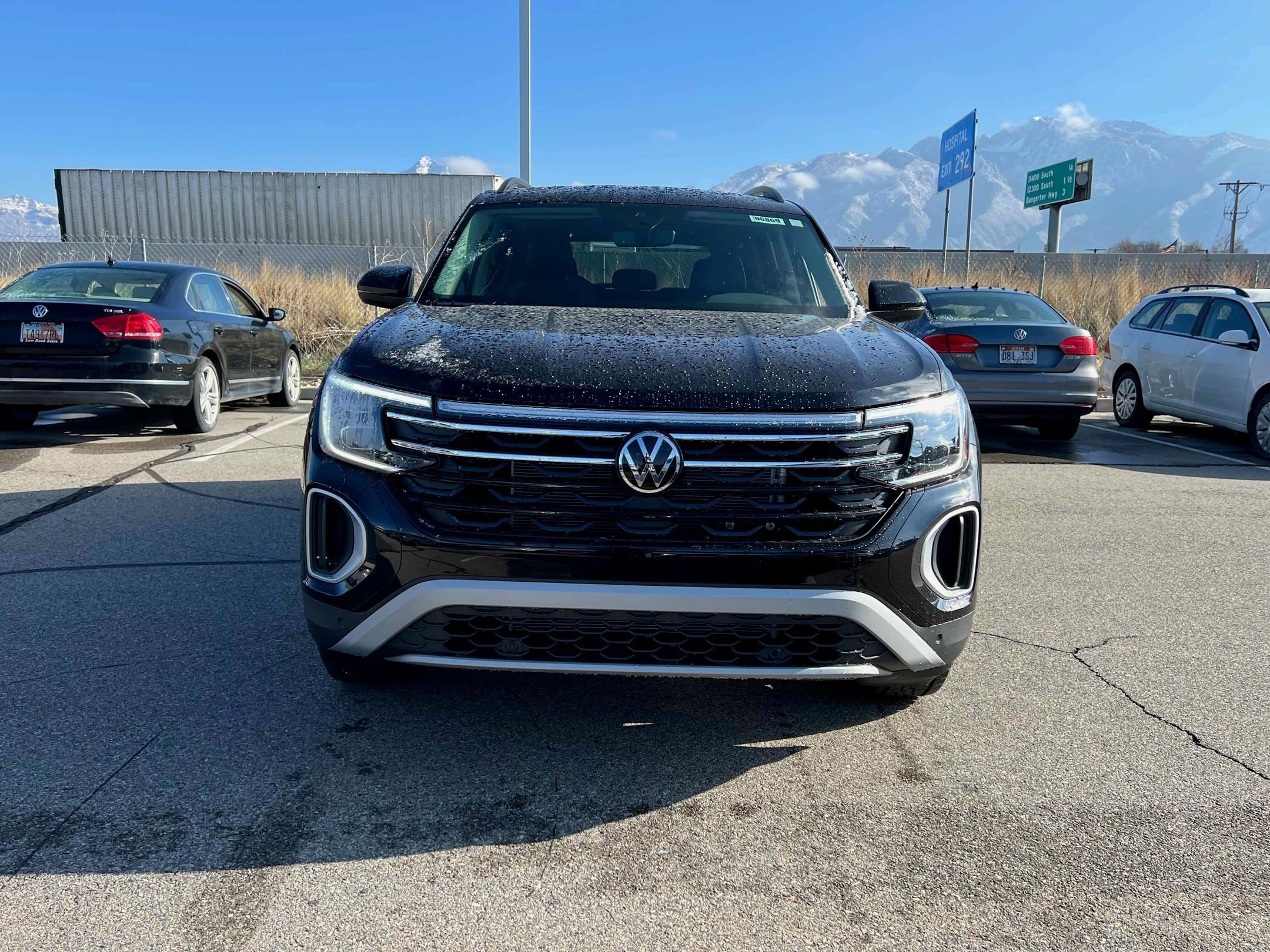 New 2026 Deep Black Volkswagen 2.0T Peak Edition image 5