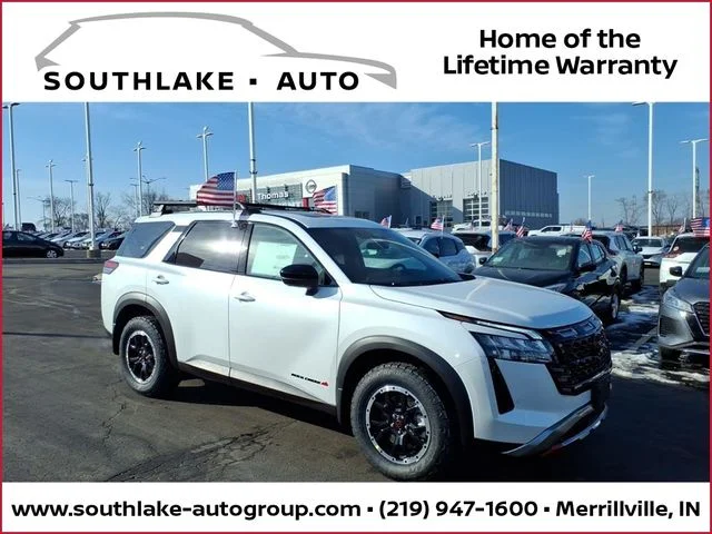 New 2026 Everest White Pearl TriCoat Nissan Rock Creek image 1