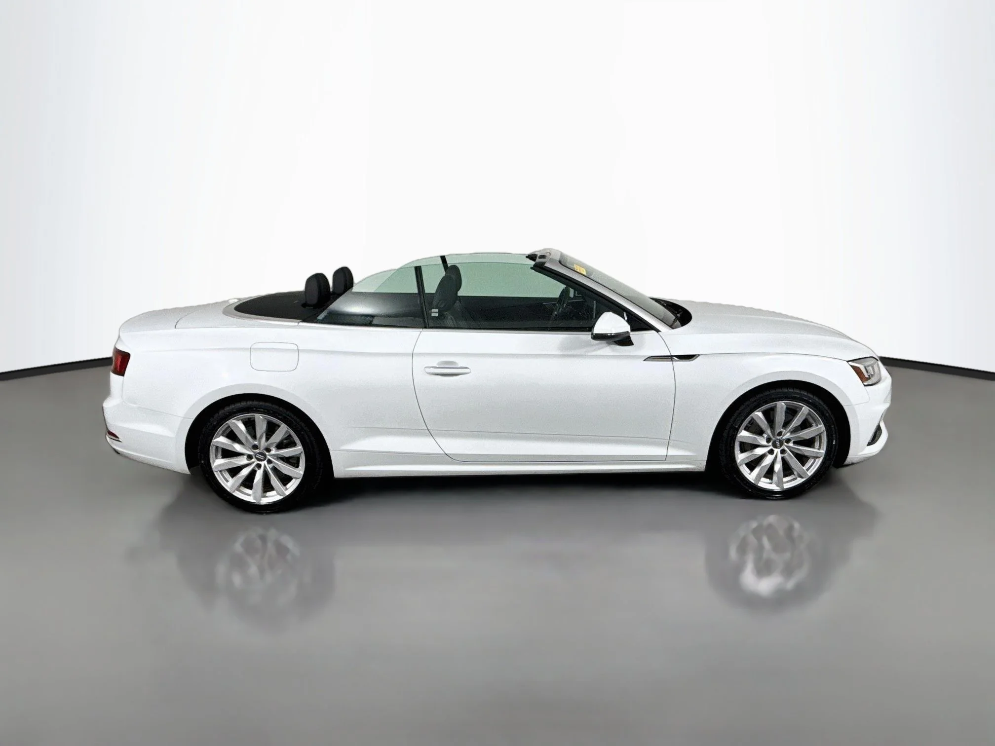 Used 2018 Black Metallic Audi Premium Plus image 8