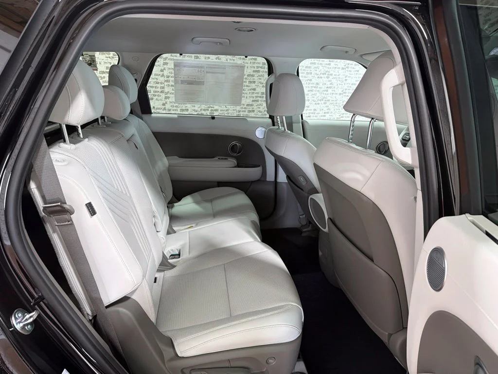 New 2027 Abyss Black Pearl Hyundai Blue SEL image 11