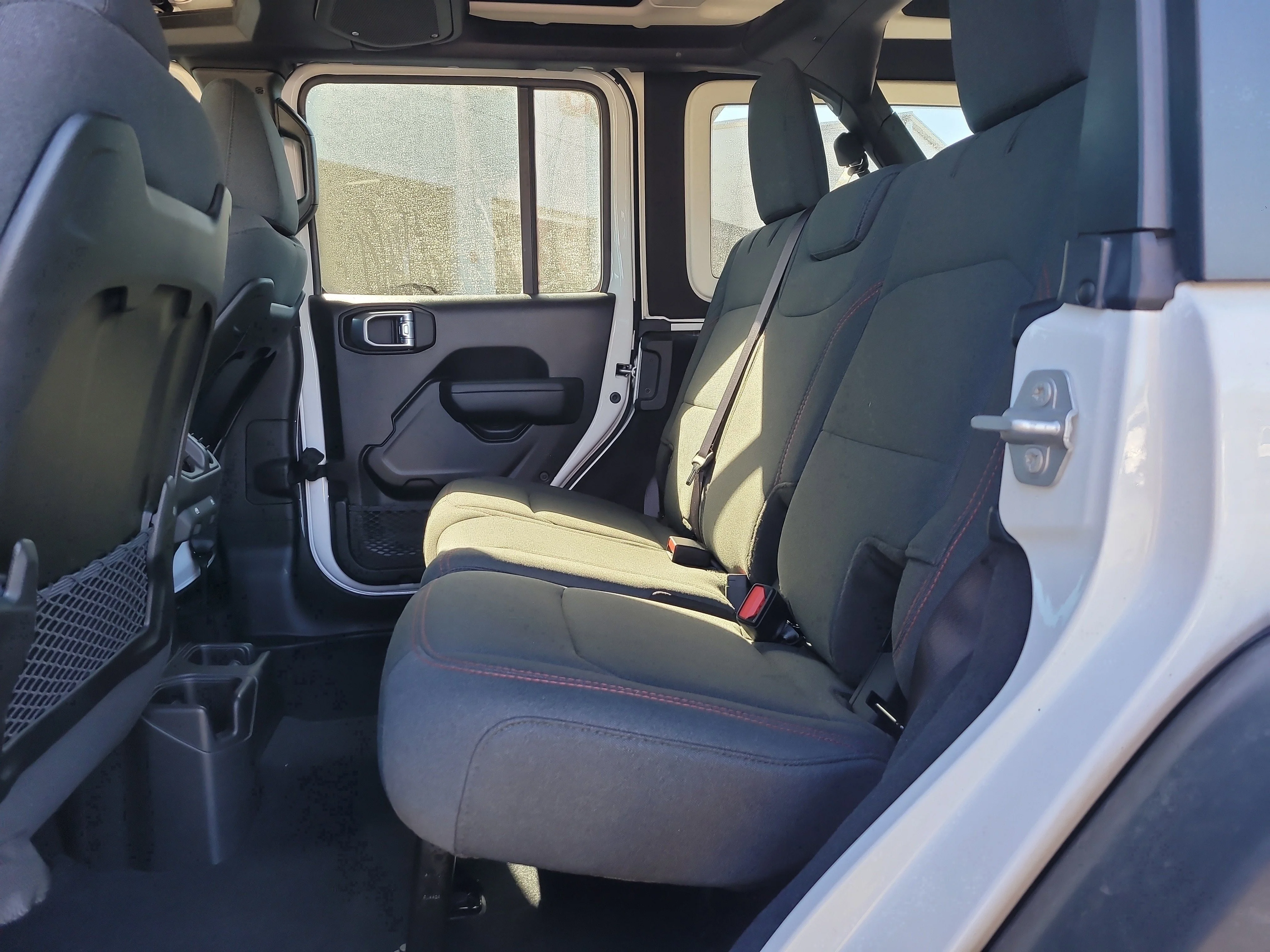 Used 2024 Bright White Clearcoat Jeep Rubicon image 11