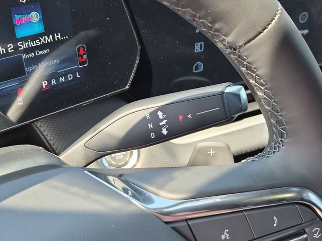 New 2027 Mosaic Black Metallic Chevrolet LT image 20