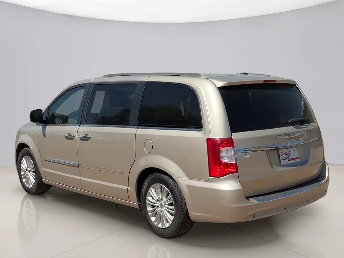 Used 2012 Gold Chrysler TOURING-L image 3