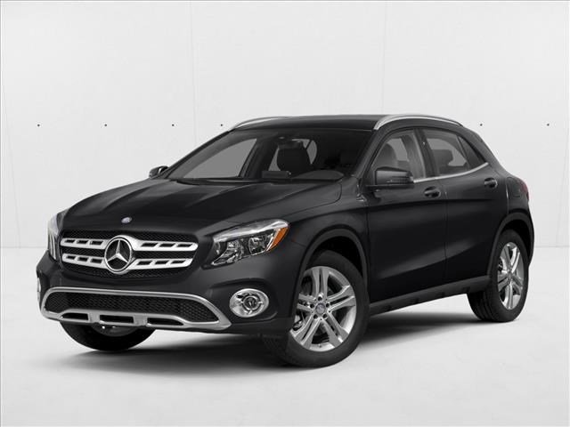 Used 2020 Night Black Mercedes-Benz GLA 250 image 1