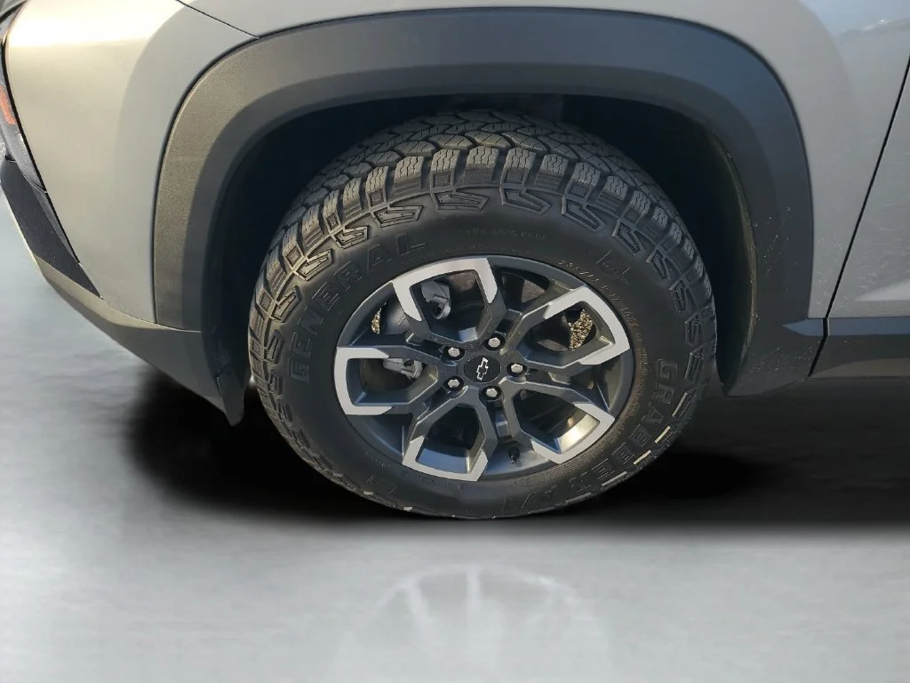 Used 2026 Sterling Gray Metallic Chevrolet ACTIV image 27