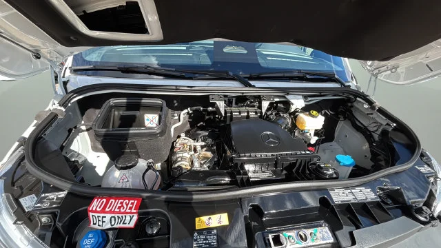 Used 2025  Mercedes-Benz Passenger 170 WB image 39