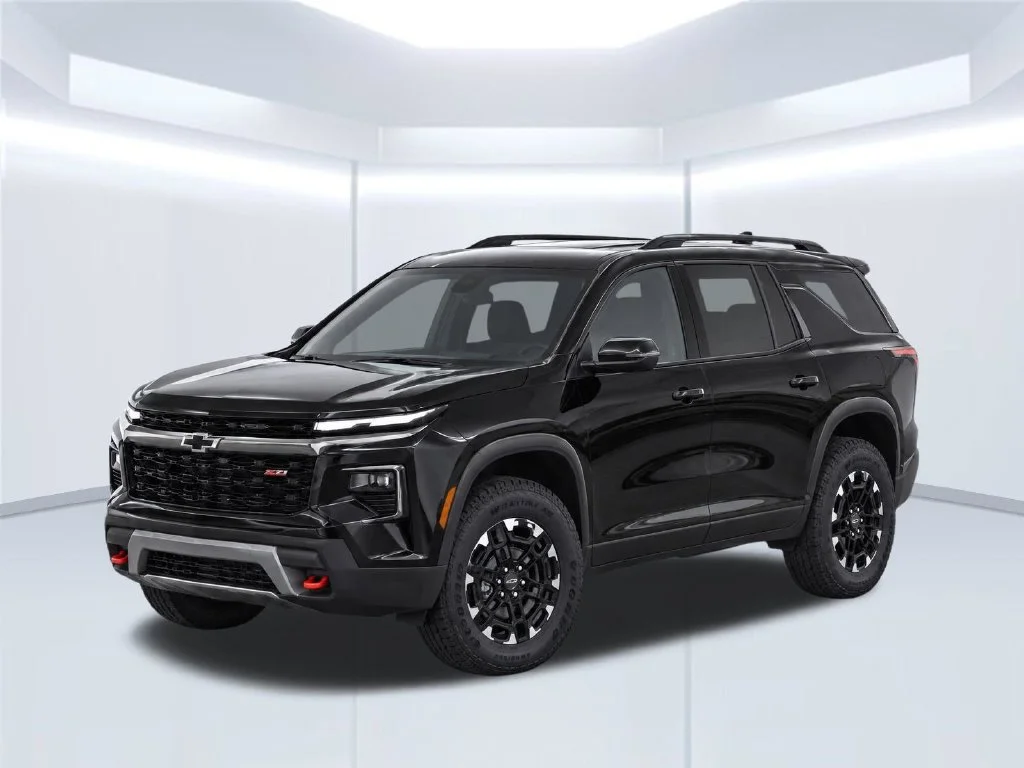 New 2027 Black Chevrolet Z71 image 2